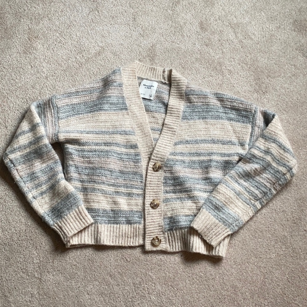 Abercrombie sweater